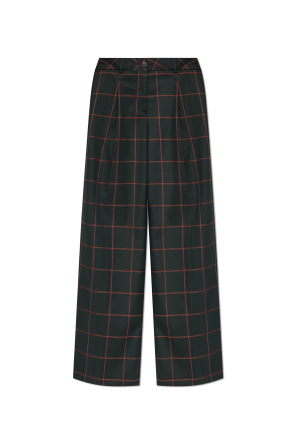 Plaid pattern trousers