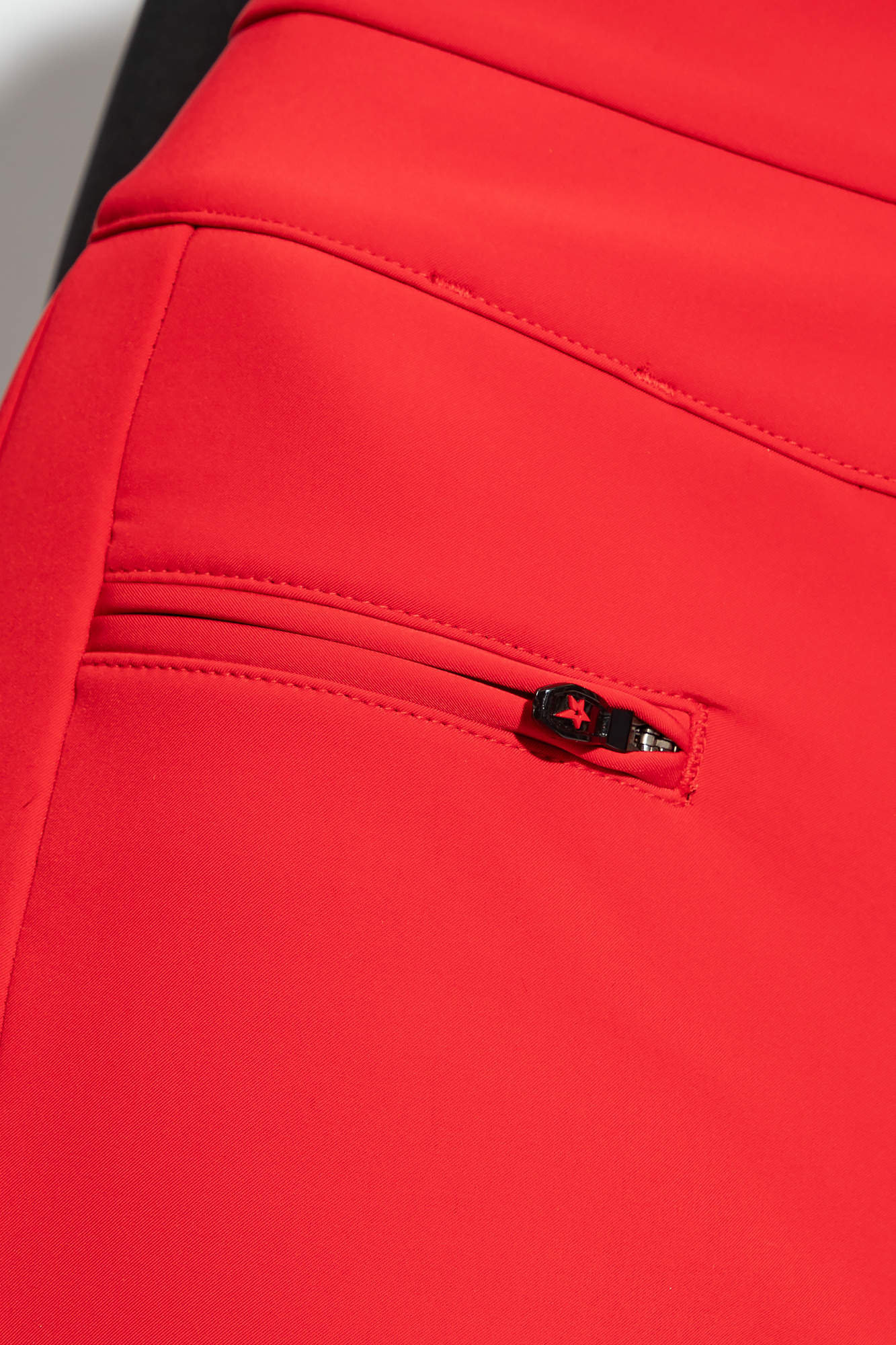 Red 'Aurora' ski trousers Perfect Moment - jupe jean hm neuve taille -  GenesinlifeShops HK