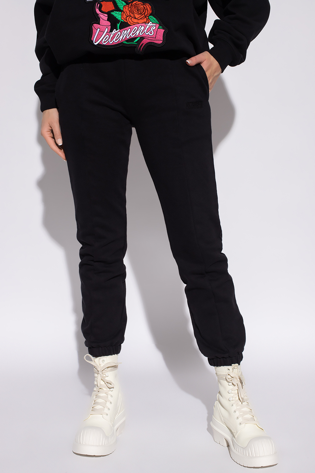 Hollister women’s medium gray sweatpants with embroidery on left leg.