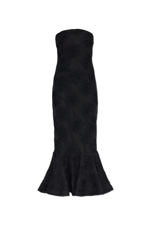 Vestido con hombros descubiertos