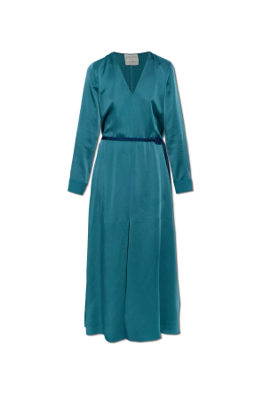 Dress with belt