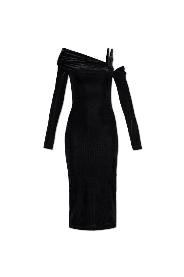 Velvet off-shoulder dress od Versace Jeans Couture
