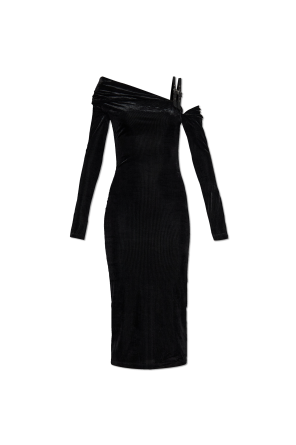 Samtkleid mit schulterfreiem Schnitt