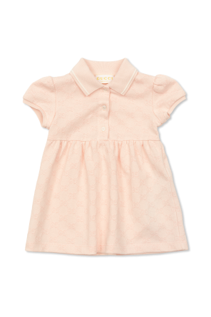 Vestido con cuello