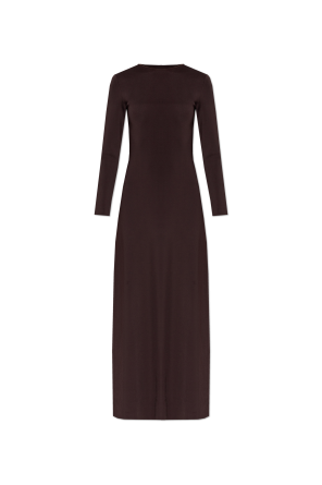 Dress with a decorative chain at the back