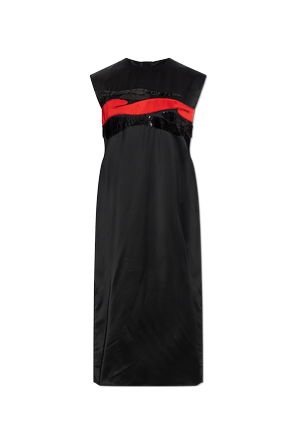 Langes Kleid mit Applikationen