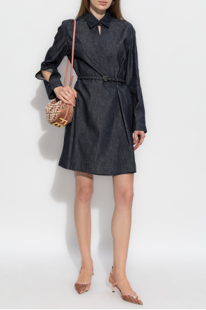 Vestido vaquero con cinturón od Fendi