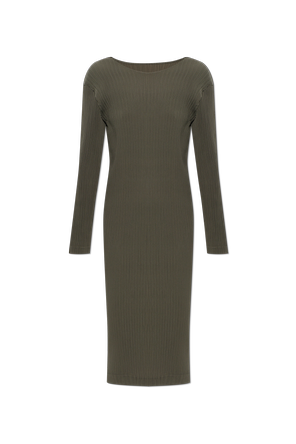 Pleated fitted dress