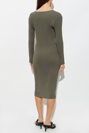 Issey Miyake Vestido plisado de corte ajustado