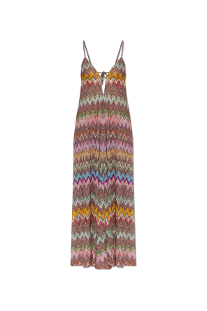 Sleeveless dress