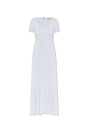 Dress with round neckline
