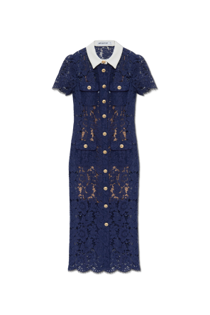 Vestido de encaje con bolsillos