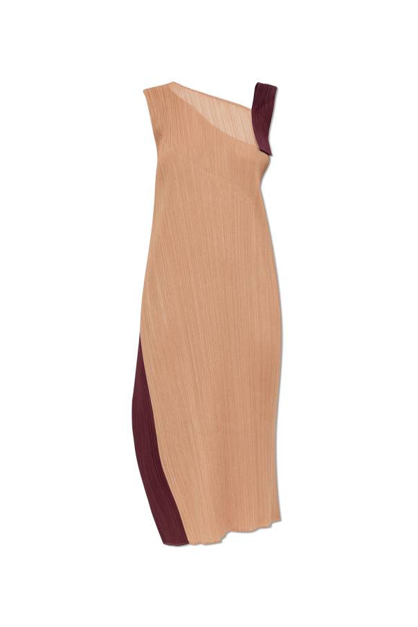 Pleated dress od Pleats Please Issey Miyake