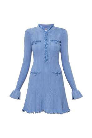 Vestido con cuentas brillantes