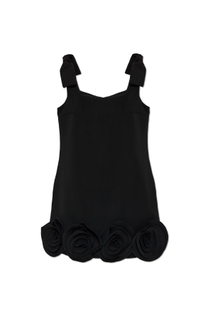 Vestido rematado con aplicaciones