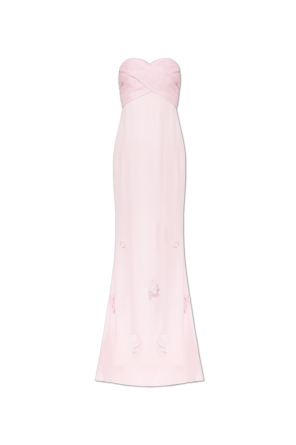 Vestido con hombros descubiertos