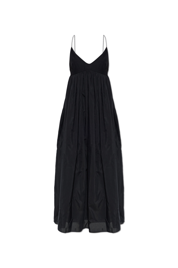 Off-shoulder dress od Matteau