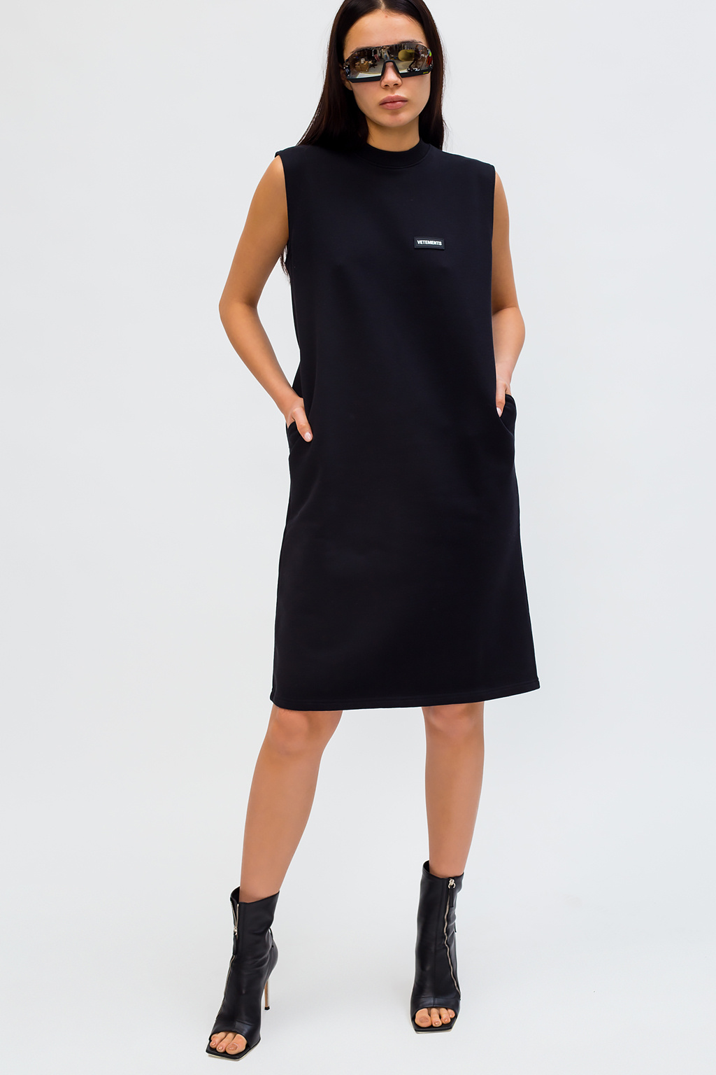 VETEMENTS Sleeveless dress