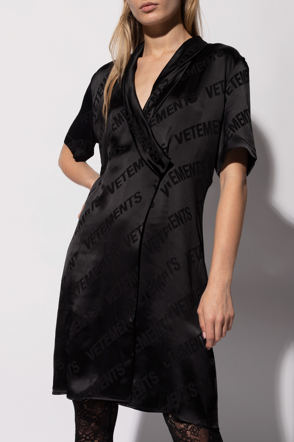 VETEMENTS Dress with logo