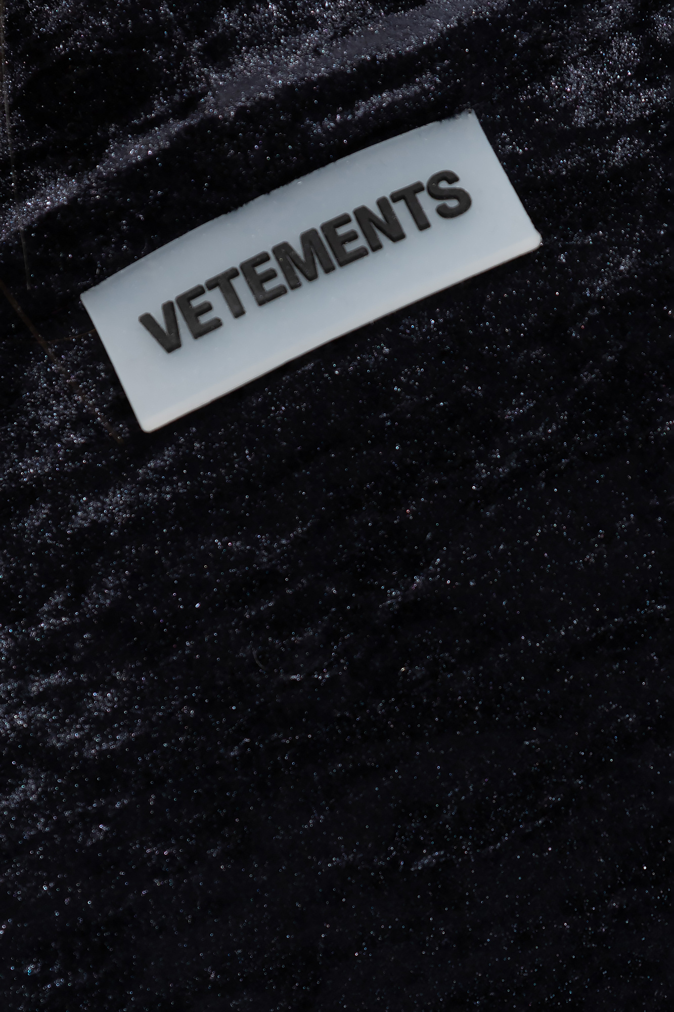 VETEMENTS Welurowa sukienka