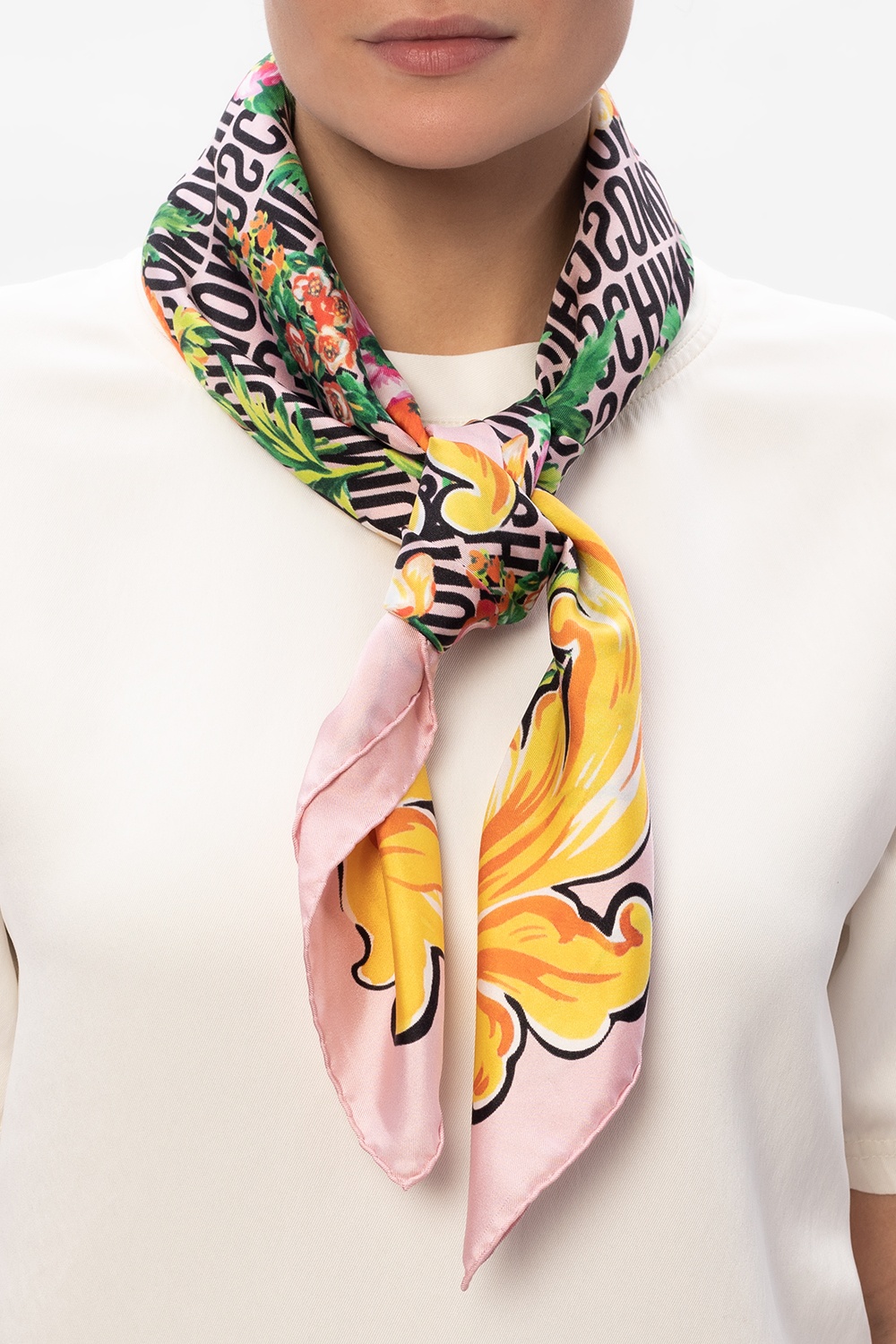 moschino shawl