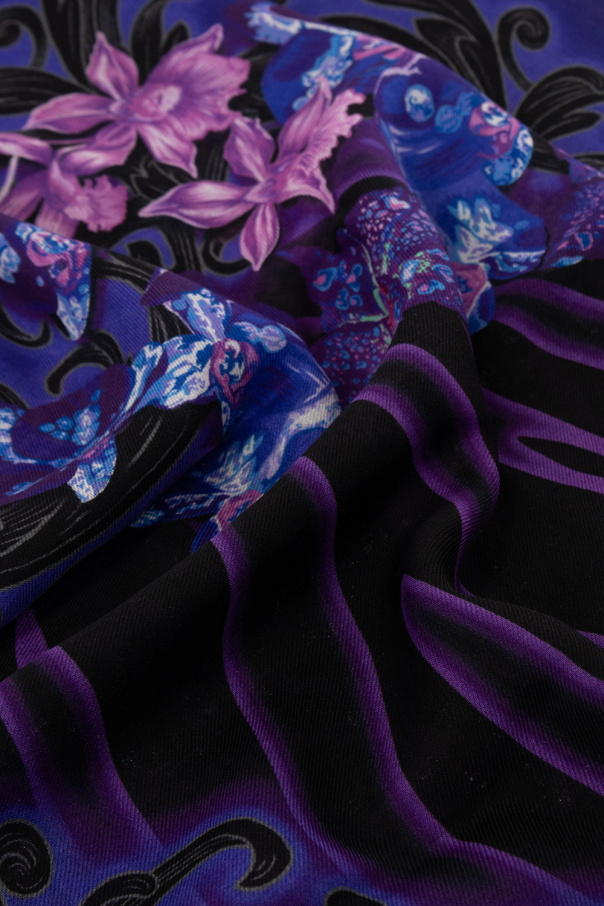 Versace Printed shawl