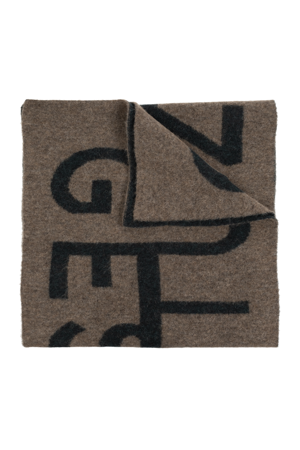 ‘AlphaGZ’ scarf od Gestuz