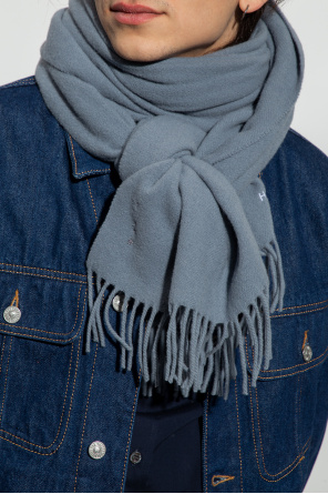Wool scarf od Holzweiler