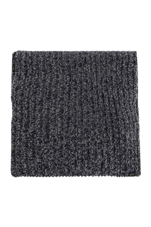 Wool scarf