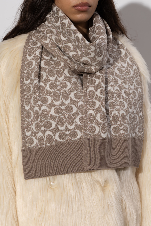 Coach Bufanda con monograma