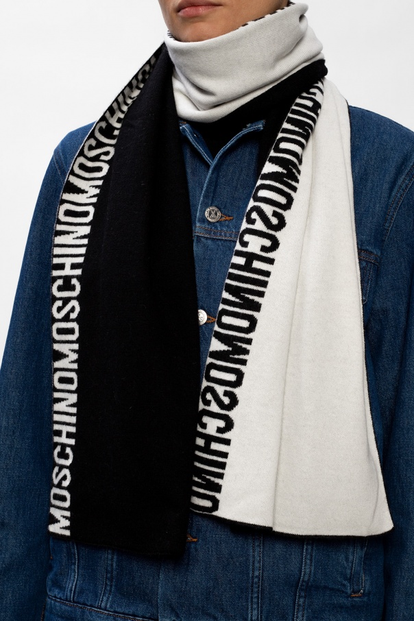 Moschino Logo scarf
