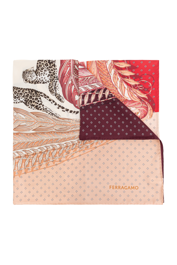 Silk scarf with print od FERRAGAMO
