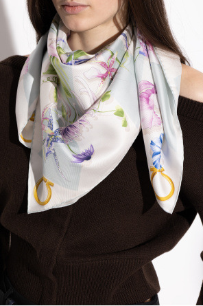 Silk scarf od FERRAGAMO