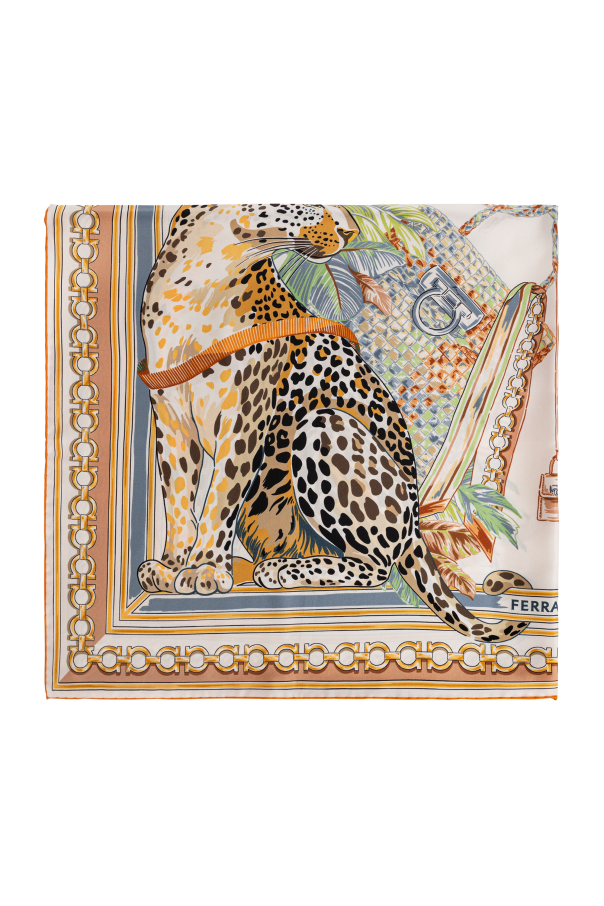 Silk scarf with print od FERRAGAMO