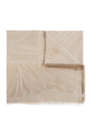 Tuch mit dekorativem Muster