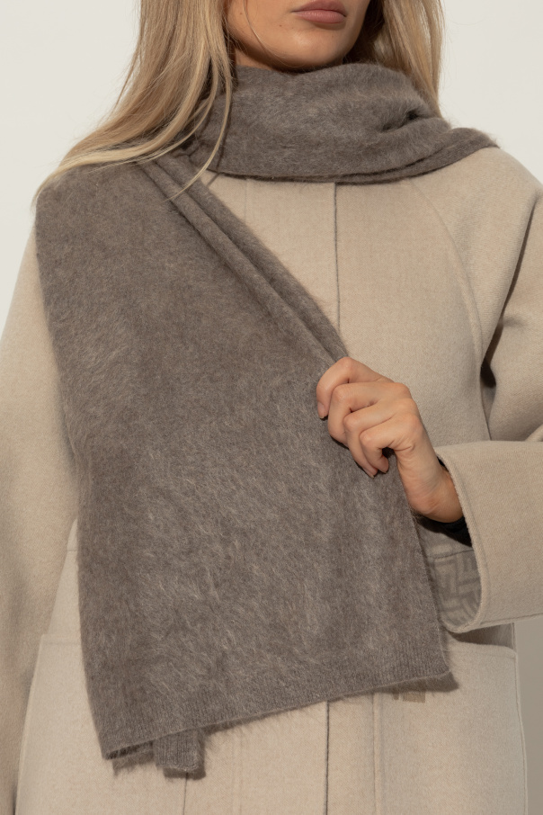 Lisa Yang Cashmere scarf