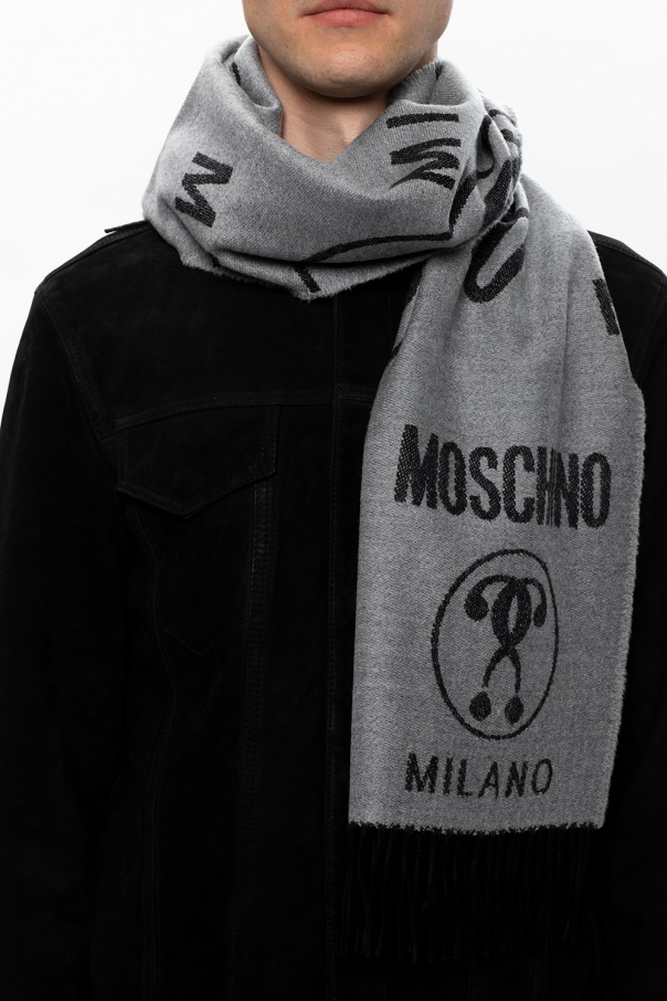 Moschino Wool logo scarf