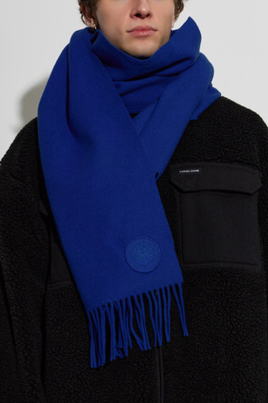 Canada Goose Wool scarf with fringes