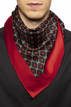 Star motif scarf od Gucci