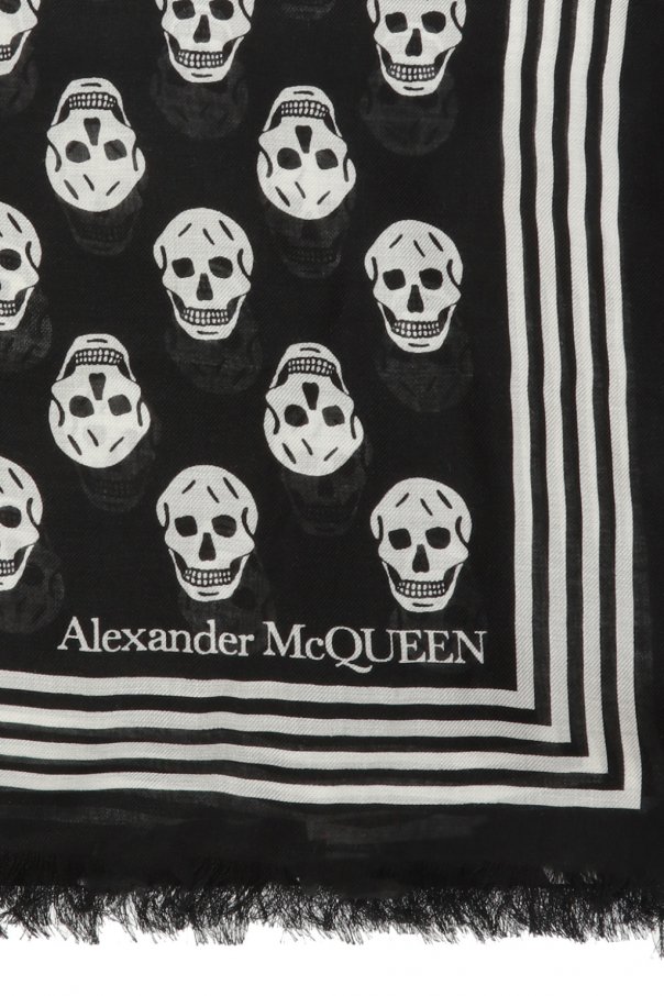 Alexander McQueen Szal z motywem czaszek