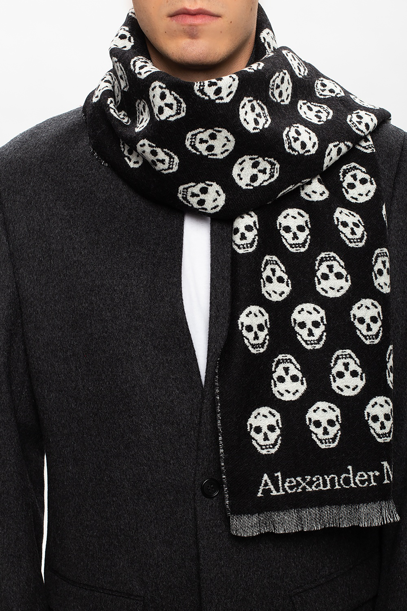 Alexander McQueen Patterned scarf