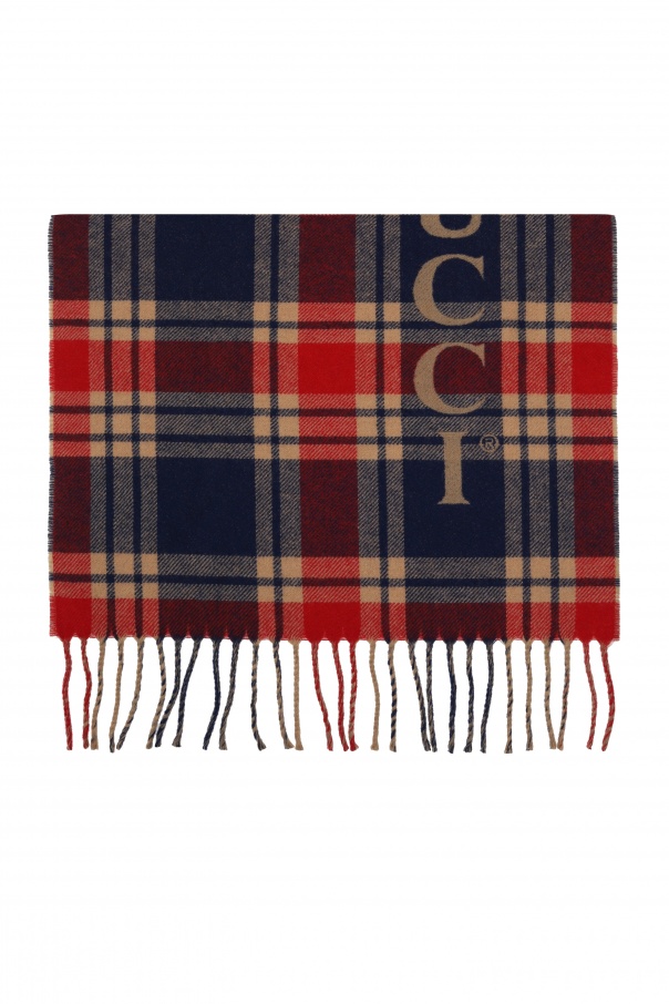 Gucci Wool scarf with logo