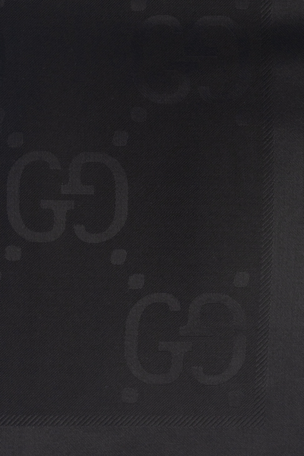Gucci gucci gg logo chain single breasted coat item