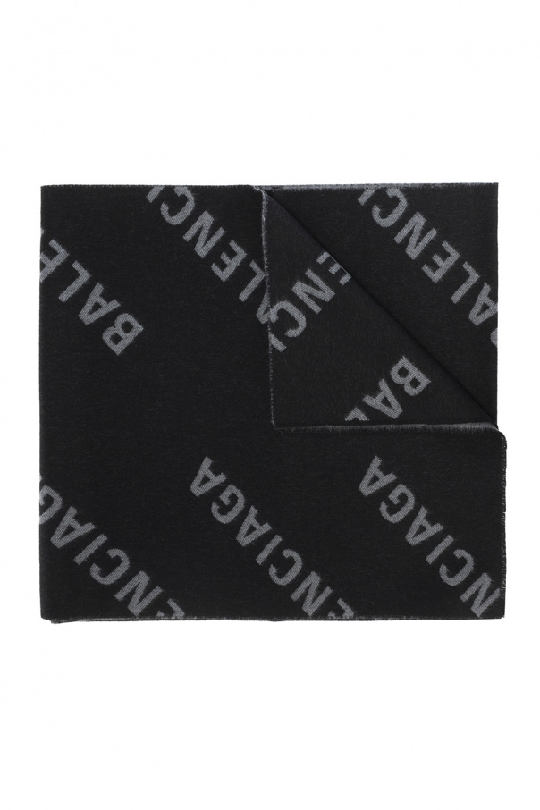 Balenciaga Wool scarf with logo