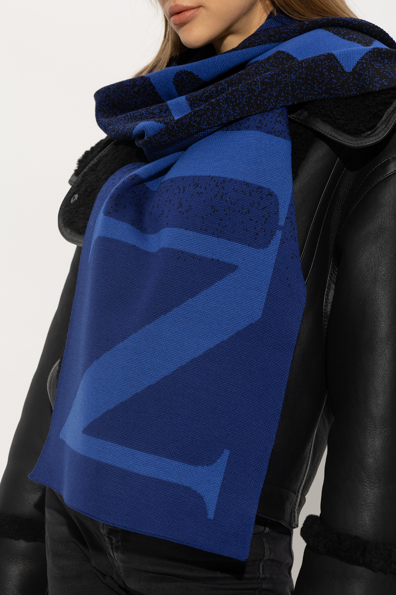 Lanvin Wool scarf with logo