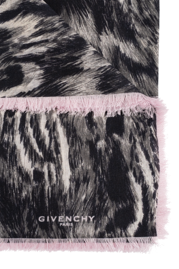 Givenchy Halstuch mit Logo