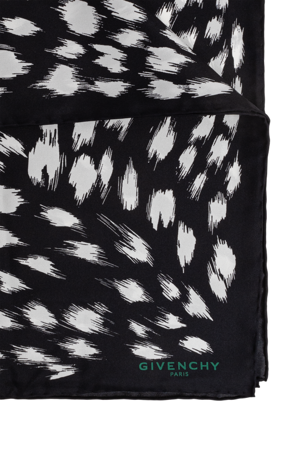 Givenchy Seidenschal