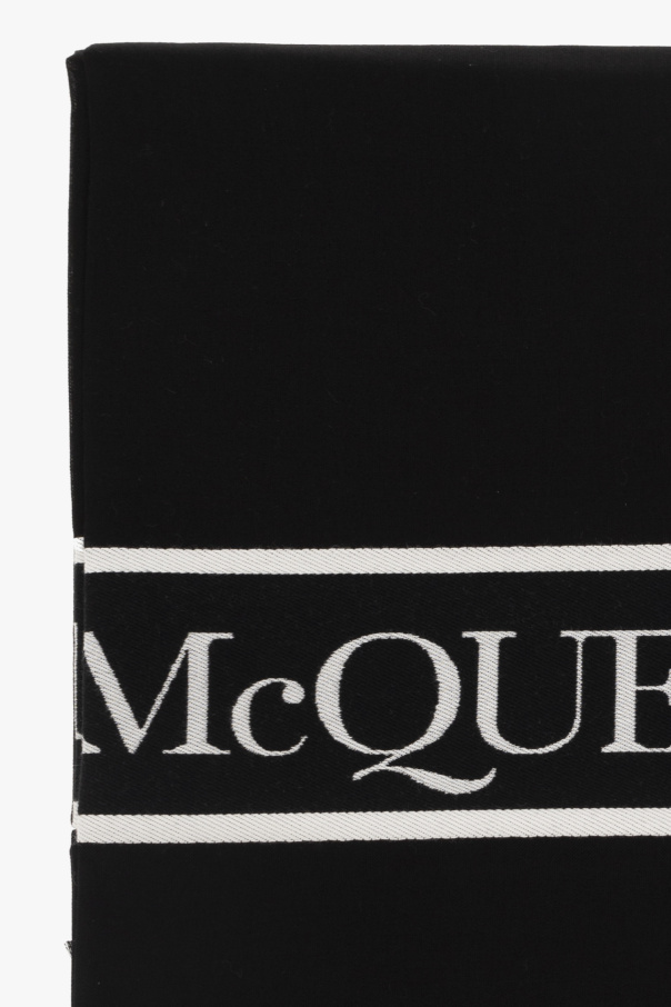 Alexander McQueen Alexander McQueen Studded Skull Card Holder