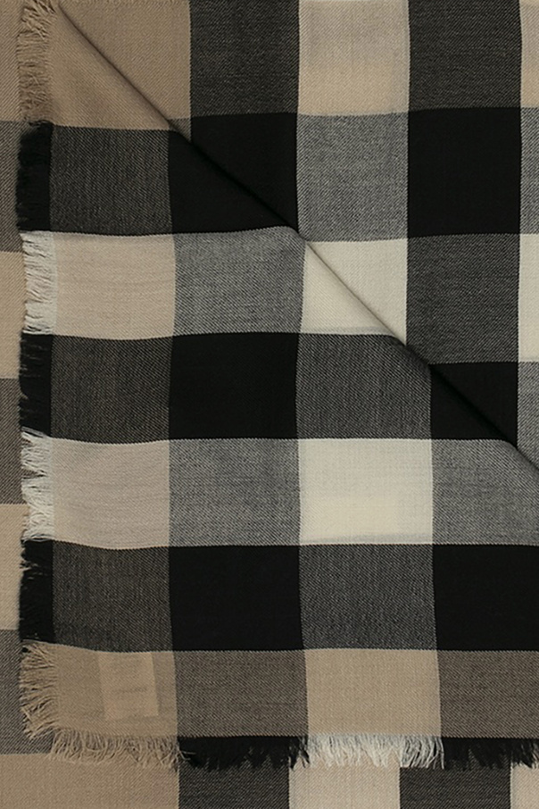 Burberry Checked cashmere Collar