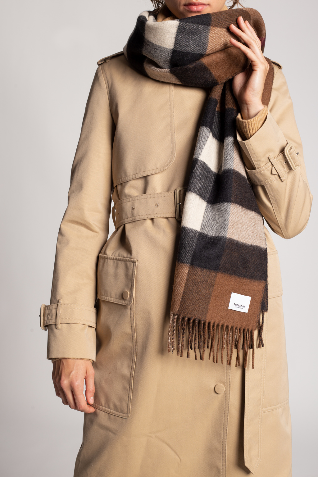 burberry Shades Fringed cashmere scarf